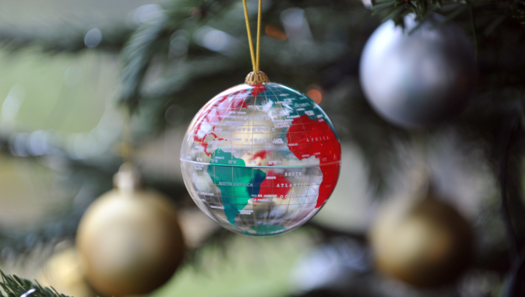 Le tradizioni culinarie più assurde del mondo: Natale edition - immagine di copertina