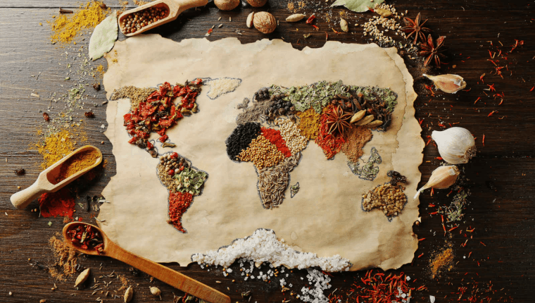 Come si mangia nel mondo? In alcuni Paesi la forchetta puoi anche dimenticarla - immagine di copertina